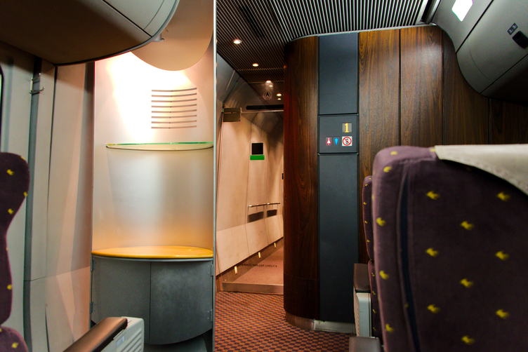 Interior of 787-series Train from Nagasaki to Hakata