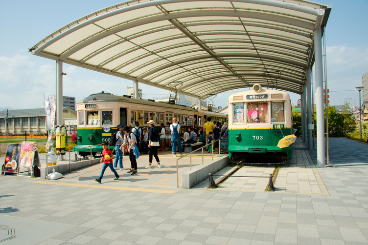 Street cars as Ice Cream Shop and Rest Area
