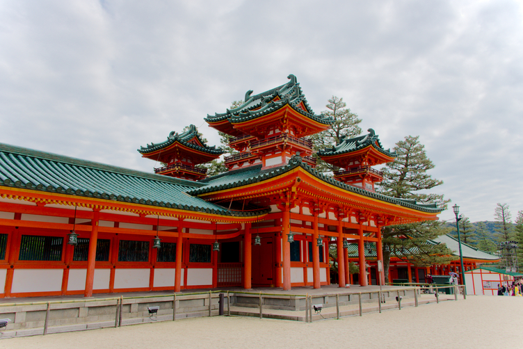 Two-story Roof Elements at Heian-jingu