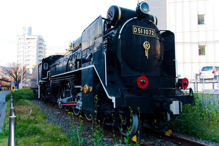 Steam Engine D511072 outside Kobe Station