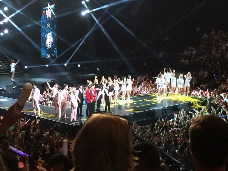 AOA and Girls' Generation at KCON 2015